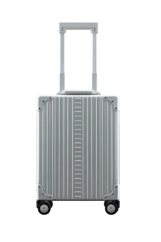 Travel garment hangers that are foldable for easy packingALEON 20" Vertical Carry-On Aluminum Hardside Luggage or Business Briefcase