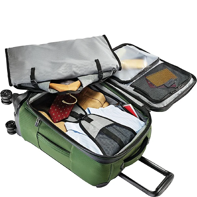 Mach 21" Spinner Carry-On Luggage