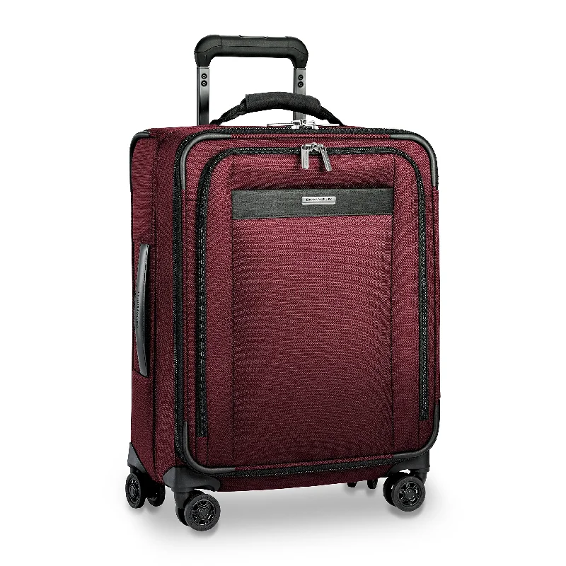 Luggage straps with buckle closures to secure overstuffed bagsTranscend 4.0 21" Spinner Wide Body Carry-On Luggage Luggage straps with buckle closures to secure overstuffed bagsTranscend 4.0 21" Spinner Wide Body Carry-On Luggage