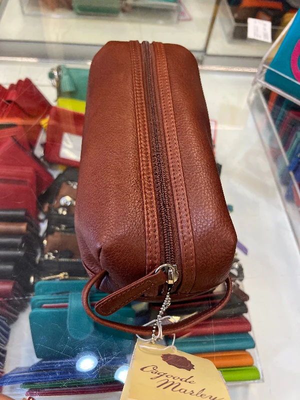 Osgoode Marley Small Leather Toiletry/Shave Bag (Brandy)