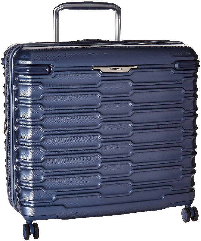 Stryde 25" Spinner Medium Luggage