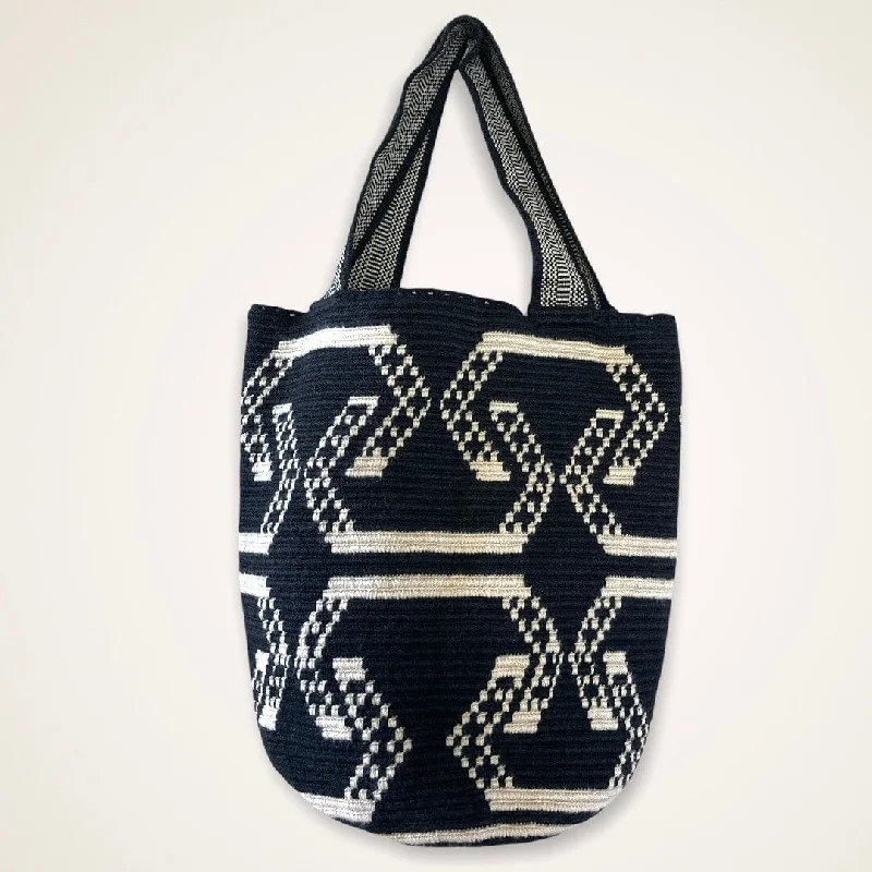 Tribal Black / Off-White