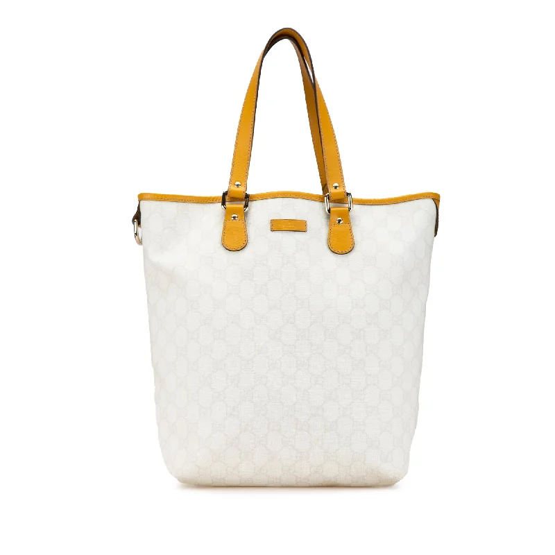 Women's Printed Tote Bag in Floral Patterns for a Spring - Themed Shopping TripWhite Gucci GG Supreme Tote Women's Printed Tote Bag in Floral Patterns for a Spring - Themed Shopping TripWhite Gucci GG Supreme Tote