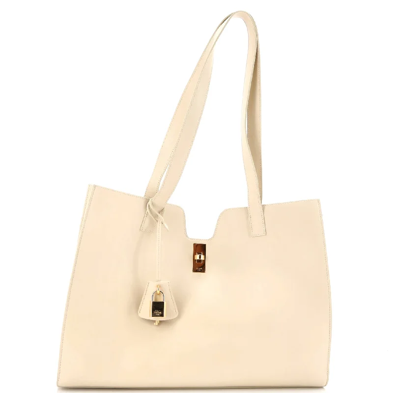 Cabas 16 Bag Smooth Calfskin