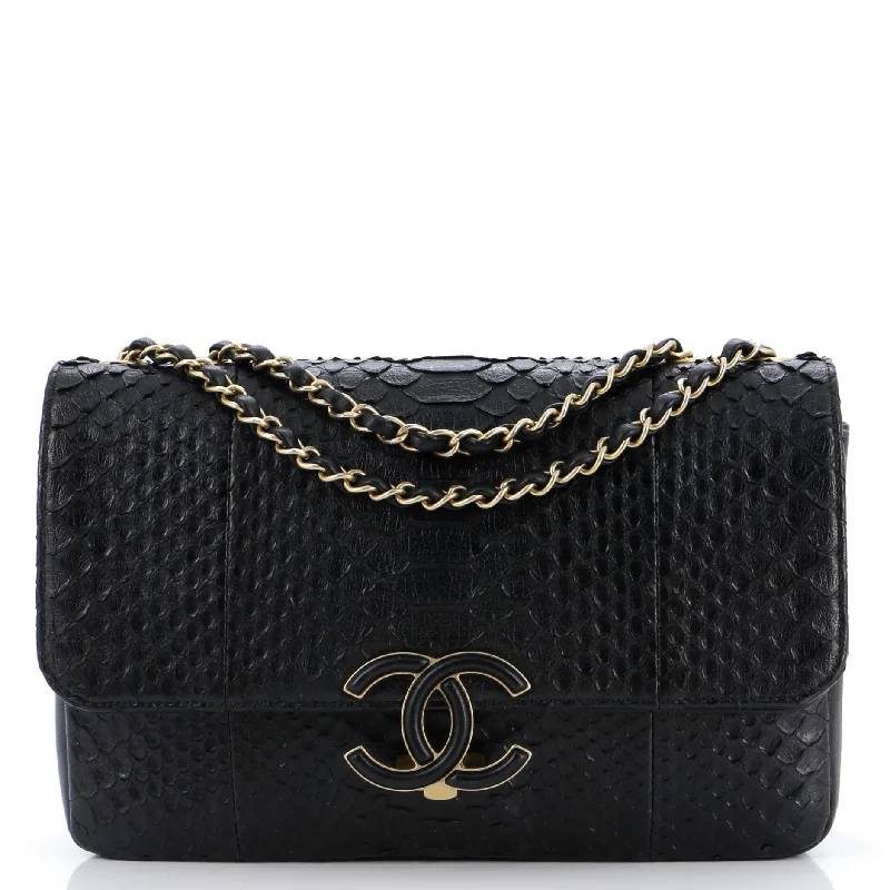 Leather Shoulder Bag with Magnetic Closure in Black for Quick AccessCC Flap Bag Python with Enamel Medium Leather Shoulder Bag with Magnetic Closure in Black for Quick AccessCC Flap Bag Python with Enamel Medium
