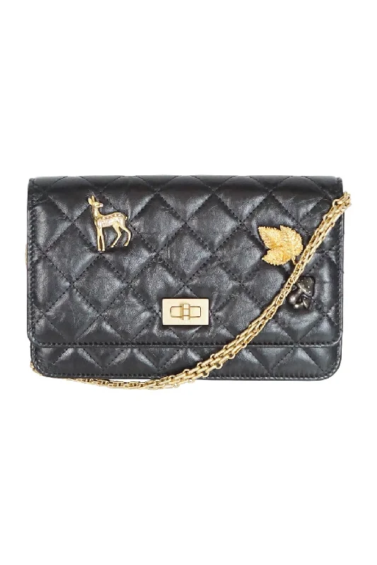 [WB3590] Chanel | Cross-Body Bag