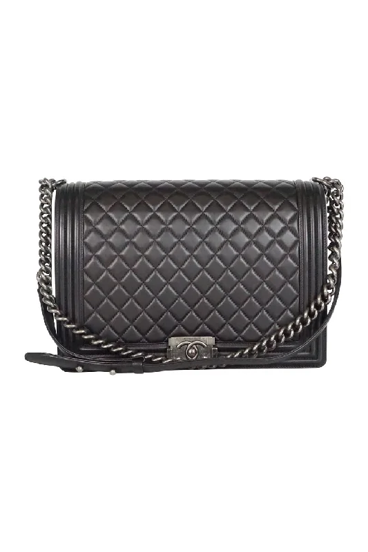 [WB3645] Chanel | Cross-Body Bag