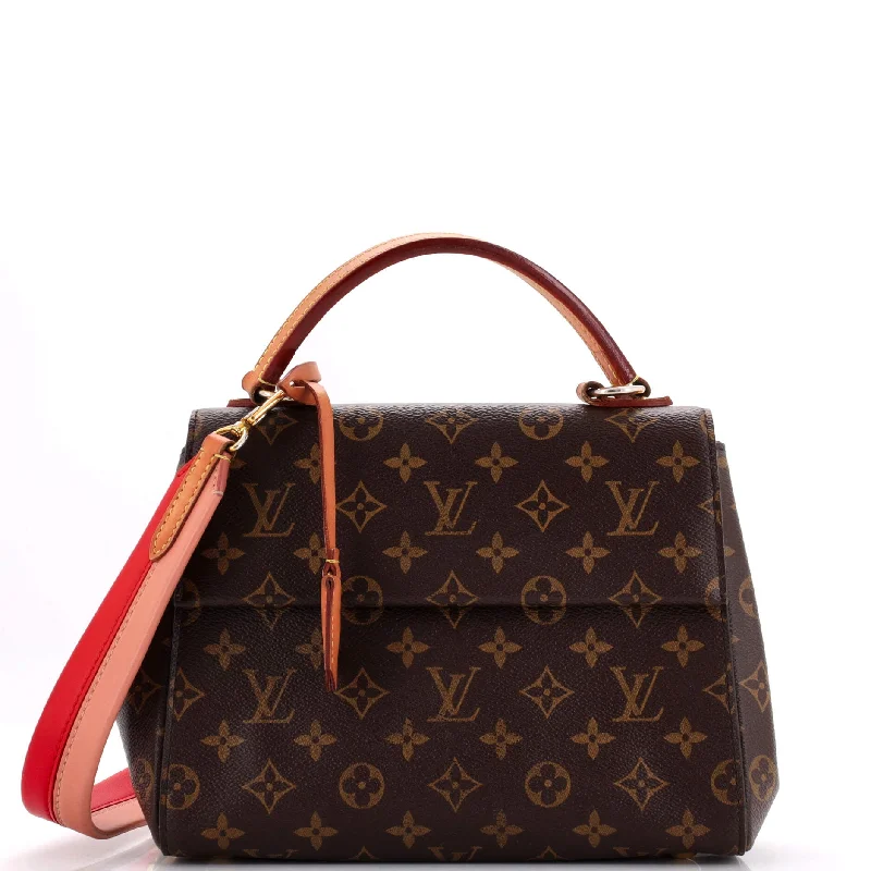 Women's Waterproof Nylon Shoulder Bag in Green for HikingCluny Top Handle Bag Monogram Canvas BB