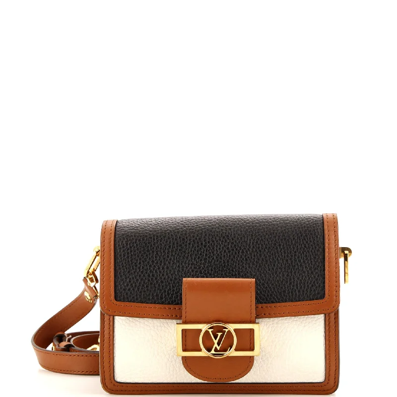 Quilted Shoulder Bag in Cream for a Classic and Elegant LookDauphine Shoulder Bag Taurillon Leather Mini Quilted Shoulder Bag in Cream for a Classic and Elegant LookDauphine Shoulder Bag Taurillon Leather Mini