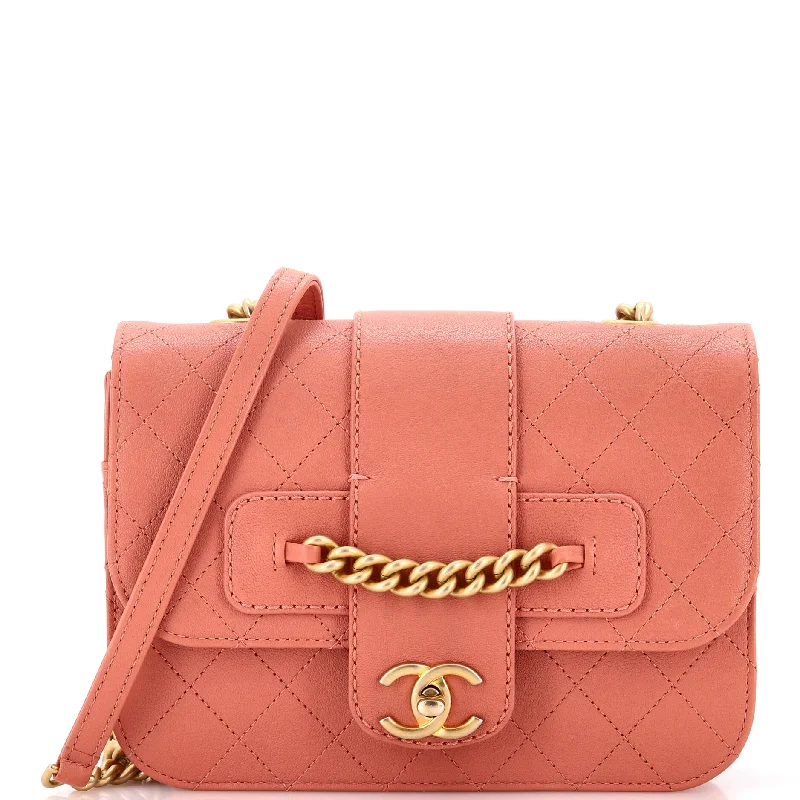 Shoulder Bag with Geometric Pattern in Multicolor for a Contemporary StyleFront Chain Flap Bag Quilted Sheepskin Medium Shoulder Bag with Geometric Pattern in Multicolor for a Contemporary StyleFront Chain Flap Bag Quilted Sheepskin Medium