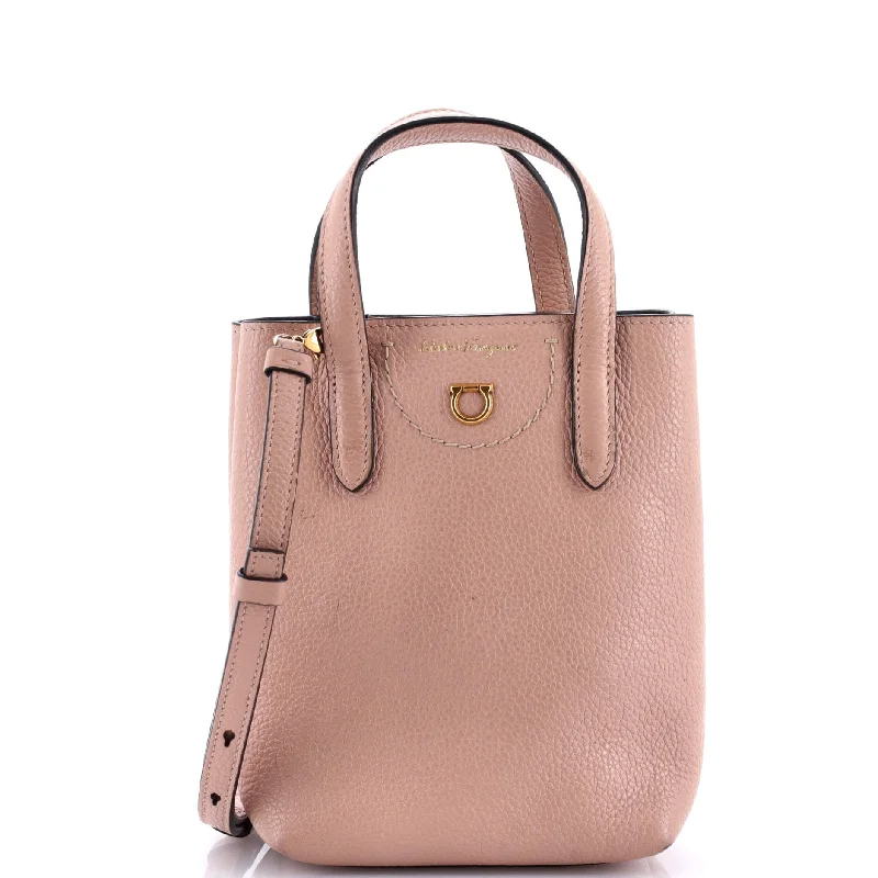Linen Tote Bag in Natural Beige with Braided Details for a Rustic Summer EnsembleGancini Tote Leather Mini Linen Tote Bag in Natural Beige with Braided Details for a Rustic Summer EnsembleGancini Tote Leather Mini