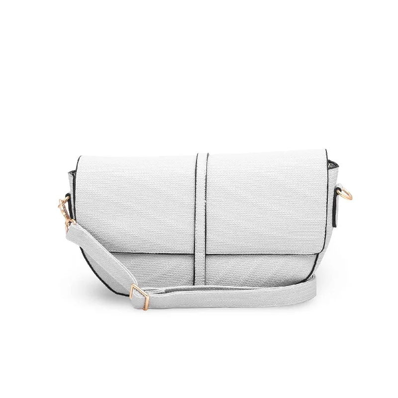 Metallic Shoulder Bag in Gold for Special OccasionsGrey Formal Shoulder Bag P55576