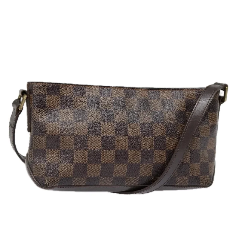 Women's Shoulder Bag with Fringe Details in Brown for a Bohemian StyleLouis Vuitton Trotteur Canvas Shoulder Bag (Pre-Owned) Women's Shoulder Bag with Fringe Details in Brown for a Bohemian StyleLouis Vuitton Trotteur Canvas Shoulder Bag (Pre-Owned)