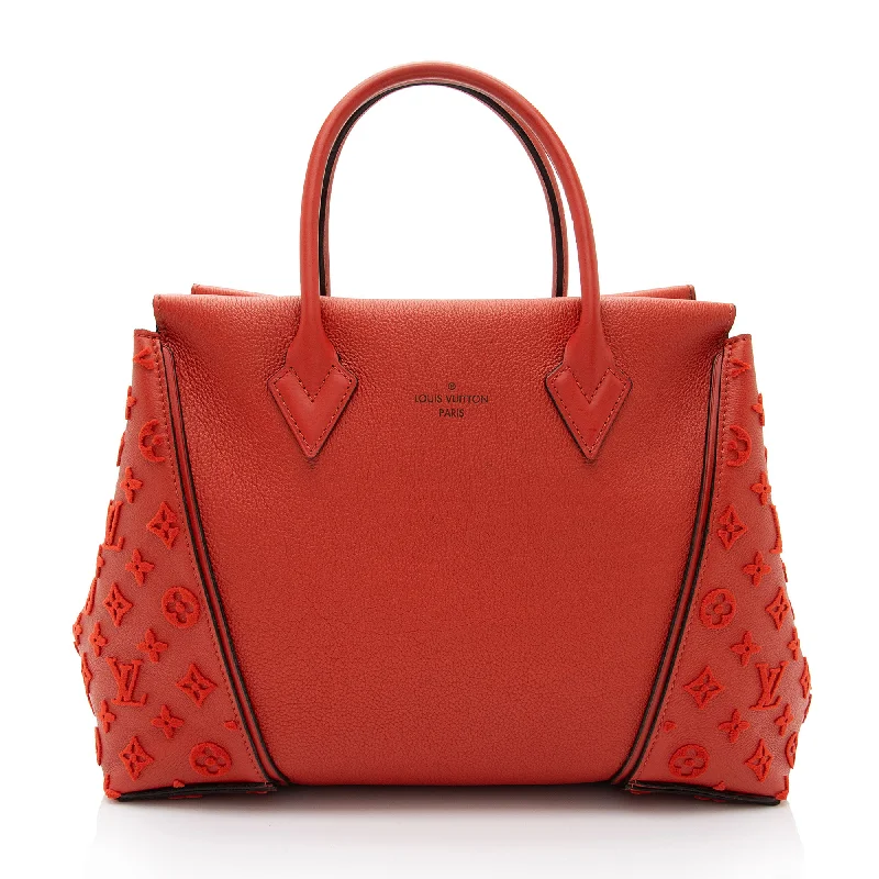 Women's Tote Bag with Zipper Closure in Red for Secure StorageLouis Vuitton Veau Cachemire Tuffetage W PM Tote Women's Tote Bag with Zipper Closure in Red for Secure StorageLouis Vuitton Veau Cachemire Tuffetage W PM Tote