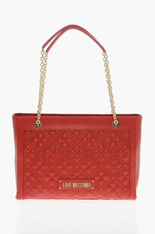 Geometric - Printed Tote Bag in Multicolor for a Contemporary and Trendy OutfitMoschino Love Quilted Tote Bag With Golden Chain Geometric - Printed Tote Bag in Multicolor for a Contemporary and Trendy OutfitMoschino Love Quilted Tote Bag With Golden Chain