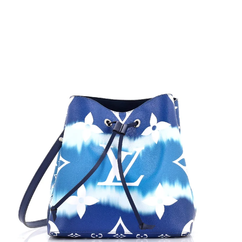 Women's Shoulder Bag with Faux Fur Strap in White for Winter StyleNeoNoe Handbag Limited Edition Escale Monogram Giant MM Women's Shoulder Bag with Faux Fur Strap in White for Winter StyleNeoNoe Handbag Limited Edition Escale Monogram Giant MM