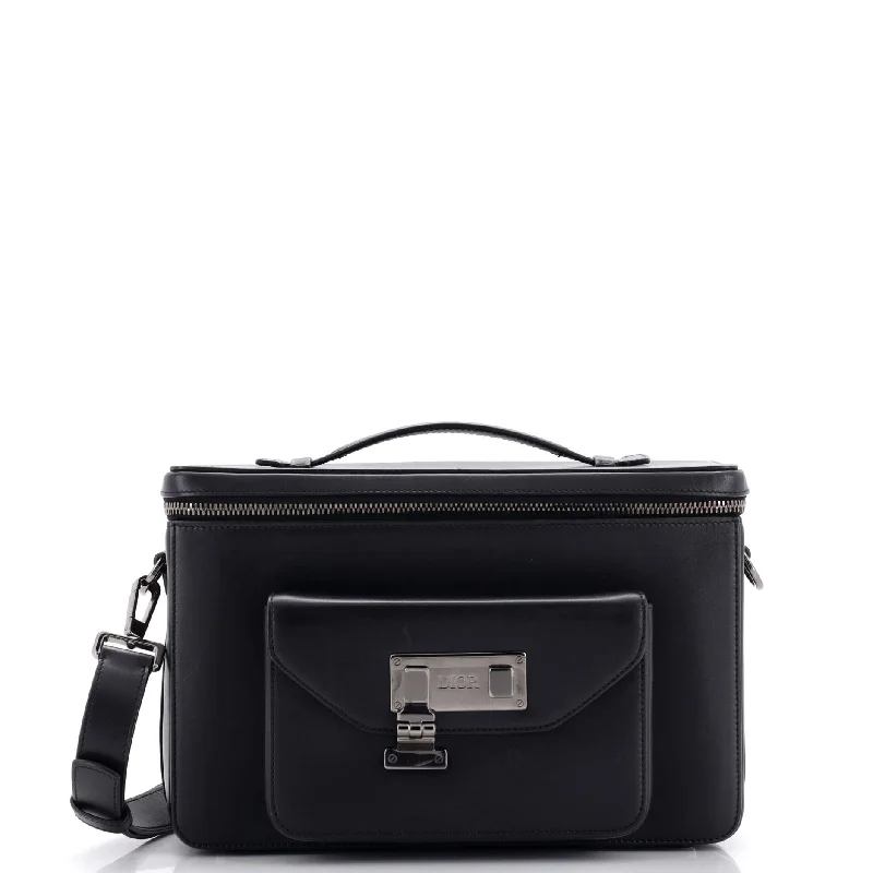 Leather Shoulder Bag with Magnetic Closure in Black for Quick AccessPushlock Top Handle Camera Bag Leather Leather Shoulder Bag with Magnetic Closure in Black for Quick AccessPushlock Top Handle Camera Bag Leather