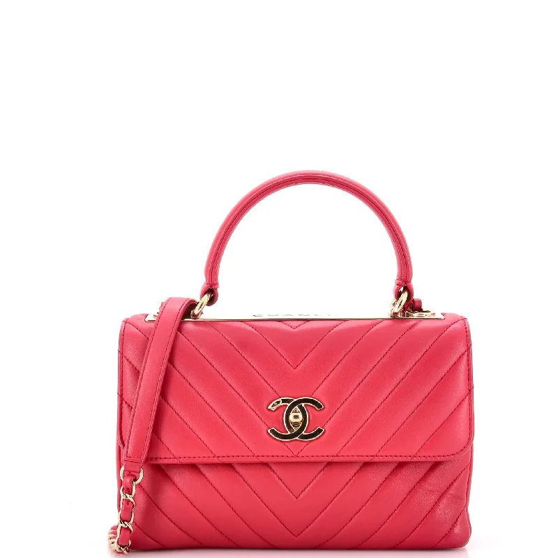 Trendy CC Top Handle Bag Chevron Lambskin Small