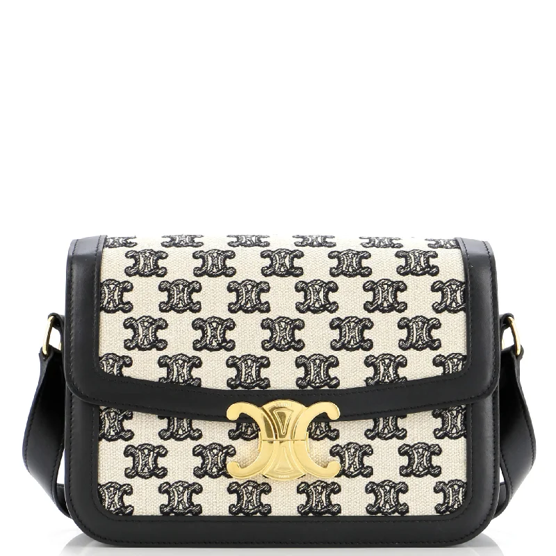 Shoulder Bag with Chain Strap in Silver for a Trendy AppearanceTriomphe Shoulder Bag Triomphe Canvas Medium Shoulder Bag with Chain Strap in Silver for a Trendy AppearanceTriomphe Shoulder Bag Triomphe Canvas Medium