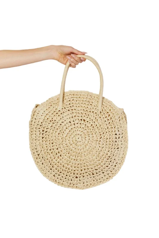Metallic Tote Bag in Rose Gold with Chain Handles for a Glamorous Night OutWomen's Beach Date Straw Rattan Handbag In Ivory Metallic Tote Bag in Rose Gold with Chain Handles for a Glamorous Night OutWomen's Beach Date Straw Rattan Handbag In Ivory