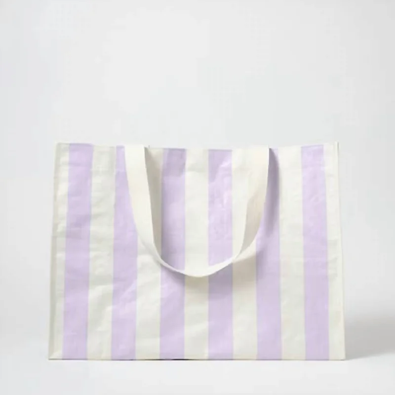Quilted Tote Bag in Cream with Silver Hardware for a Classic and Sophisticated StyleWomen's Carryall Beach Bag In Lilac/cream Quilted Tote Bag in Cream with Silver Hardware for a Classic and Sophisticated StyleWomen's Carryall Beach Bag In Lilac/cream